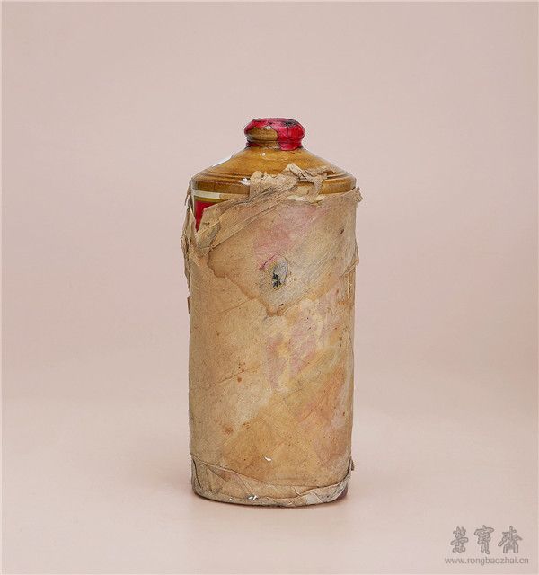 1971年  黃釉瓶五星牌貴州茅臺酒